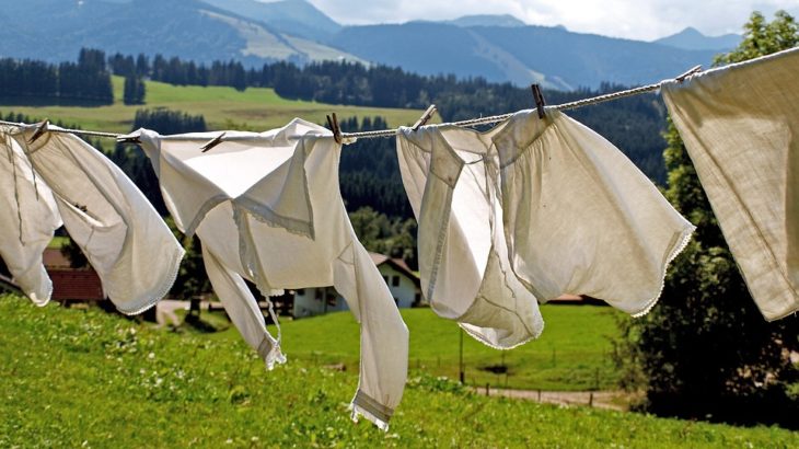 Usługi pralni – dlaczego warto z nich korzystać?